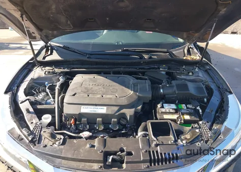 2016 Honda Accord Touring from USA, damaged, VIN 1HGCR3F90GA013993